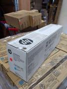 HP CB381YC Toner Cartridge 824A cyan (contract) poškozený obal